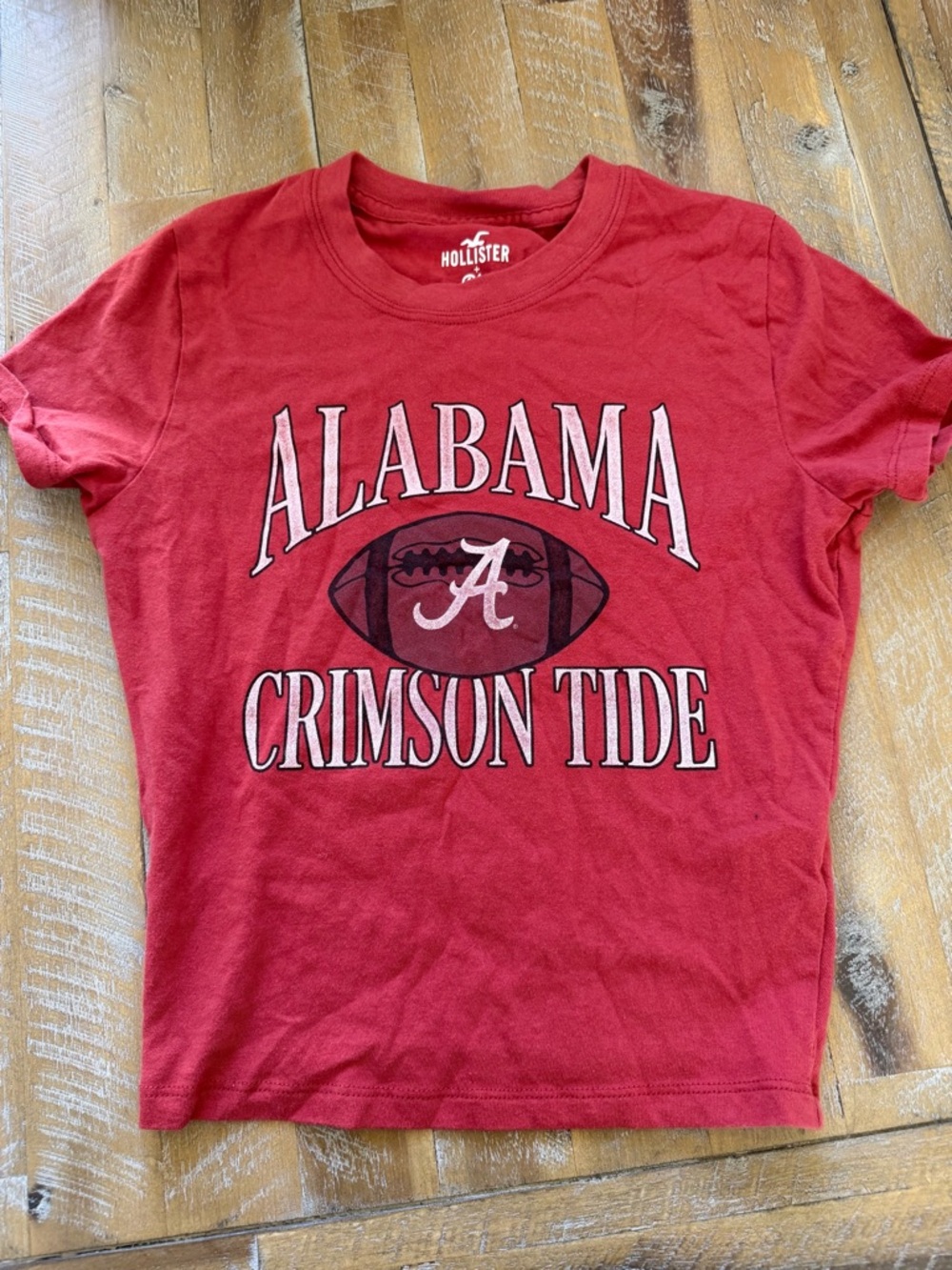 Hollister Red Alabama Crimson Tide Football Graphic Tee